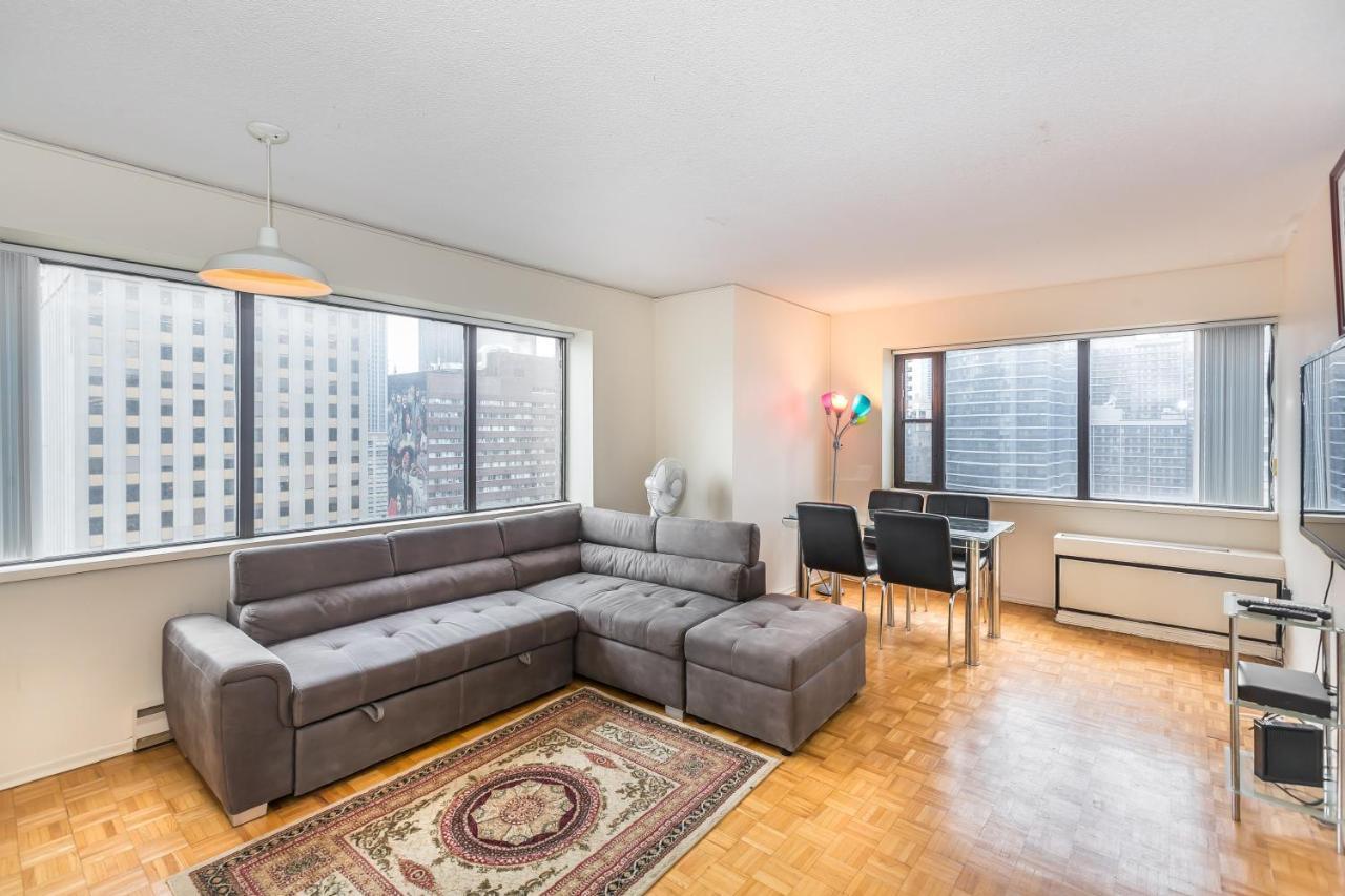 Toronto Furnished Living-Gerard Apartment Exterior photo
