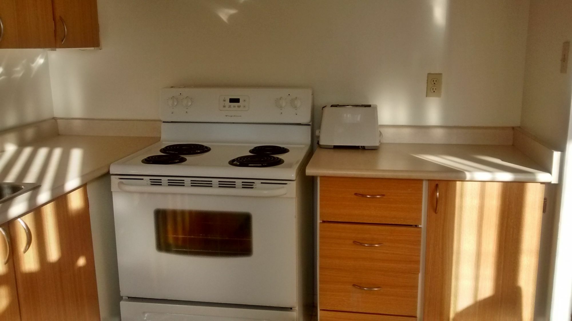 Toronto Furnished Living-Gerard Apartment Exterior photo