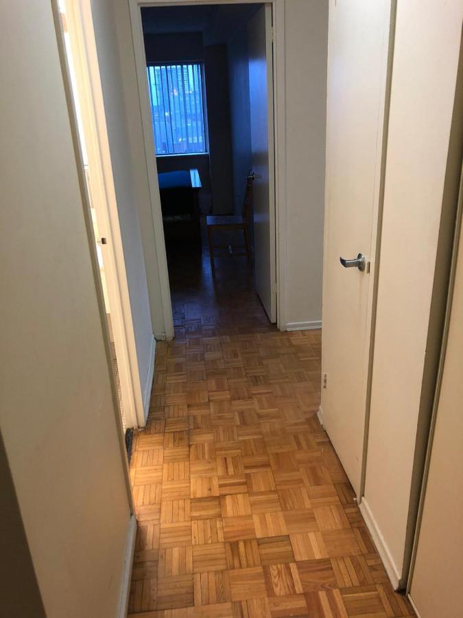 Toronto Furnished Living-Gerard Apartment Exterior photo